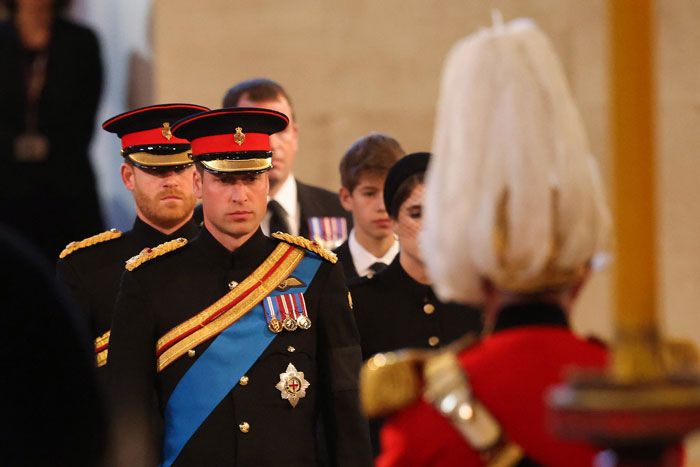 Vigilia por Isabel II