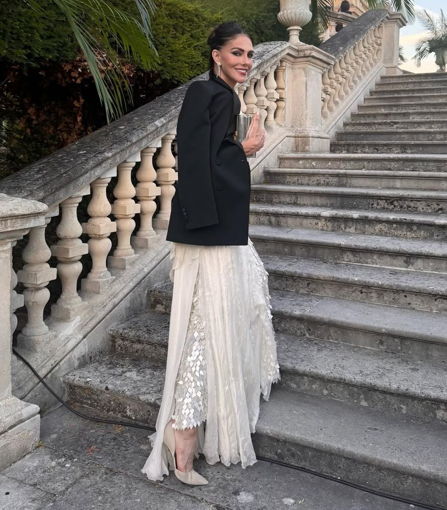 Adriana Abascal en el 40 cumpleaños de Edgardo Osorio en el Château de Ferrières, 2026.
