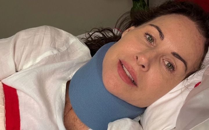 Minnie Driver ha sufrido un grave accidente de coche en Francia