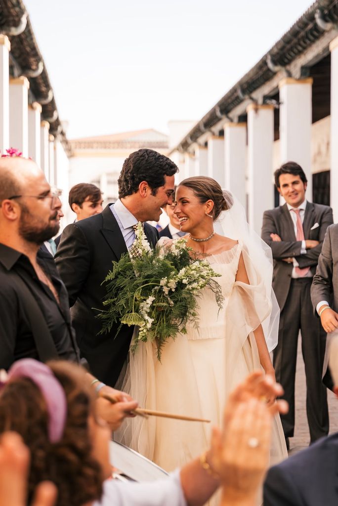 Look de novia de dos piezas Tba