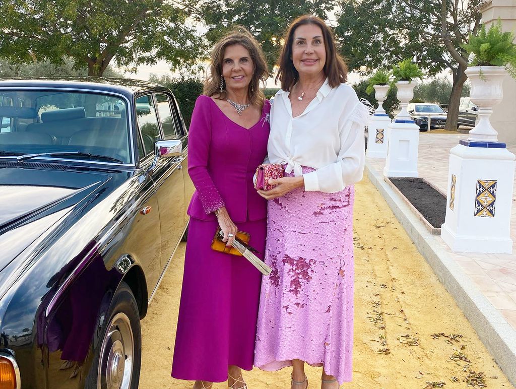 Carmen Martínez Bordiú con Blanca Carrillo de Albornoz