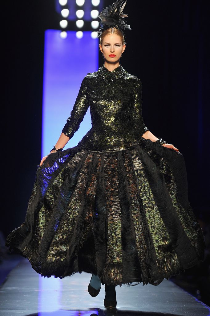 Karolina Kurkova, para Jean Paul Gaultier Alta Costura Otoño/Invierno 2011-2012.
