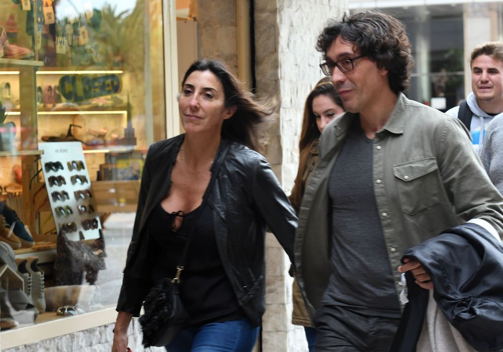 La actriz Paz Padilla y Antonio Juan Vidal por las calles de Málaga en 2018