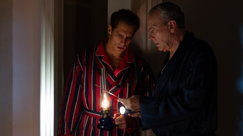 Basil pasará de actor retirado a detective en la vida real