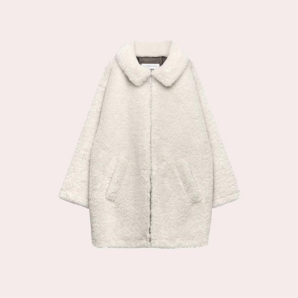 Abrigo de Pelo de Mujer de Borreguillo y Cuello de Solapa de Adolfo Domínguez