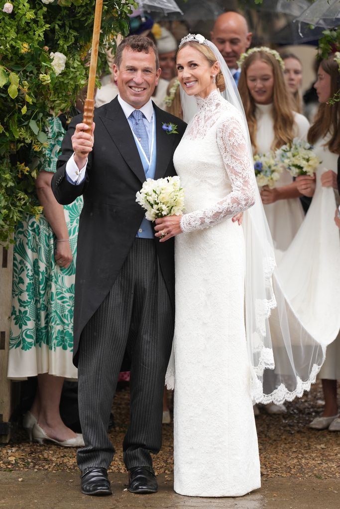 Peter Phillips y Harriet Sperling tras convertirse en marido y mujer
