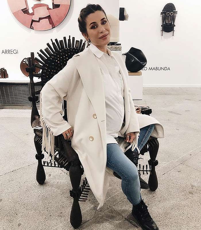 Elena Tablada convierte su embarazo en puro arte con una original creación