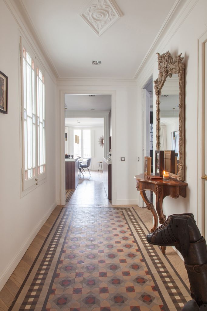 Pasillo con ventana