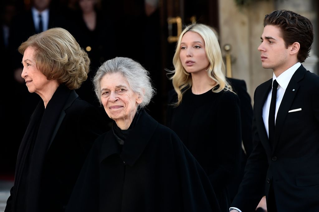 La princesa Irene de Grecia con doña Sofía en Atenas