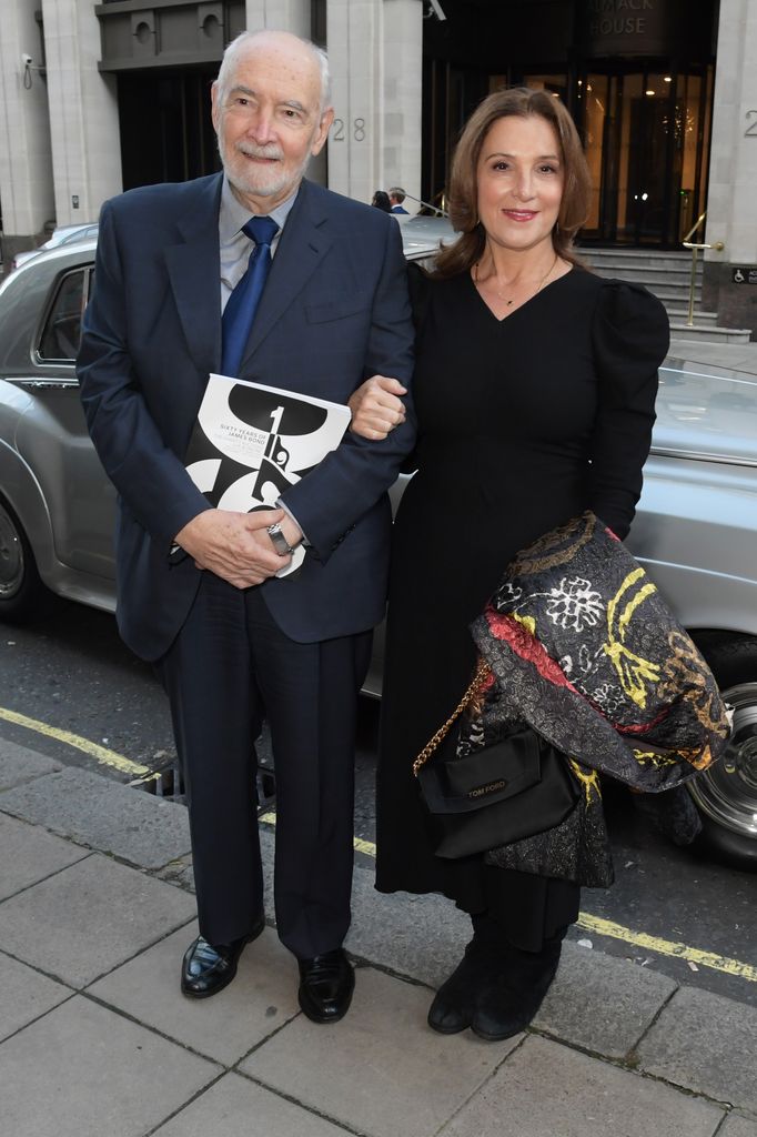 Los hermanastros Michael G. Wilson y Barbara Broccoli