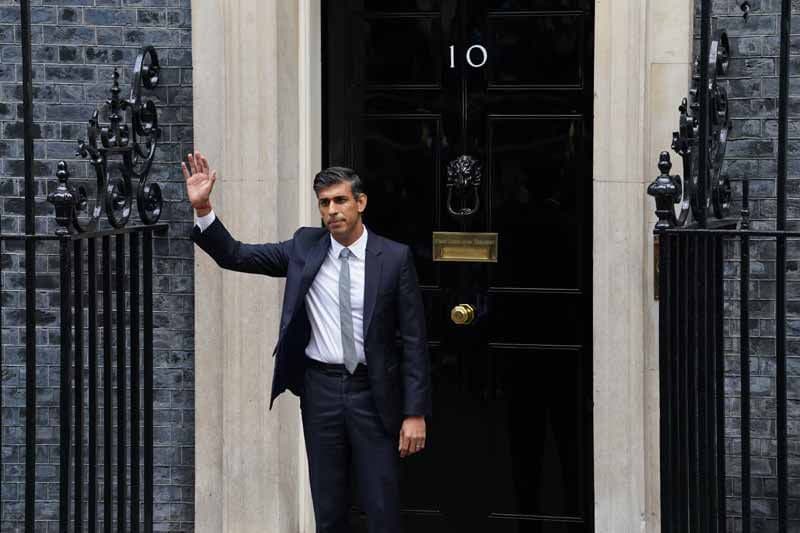 El  primer ministro Rishi Sunak en Downing Street 