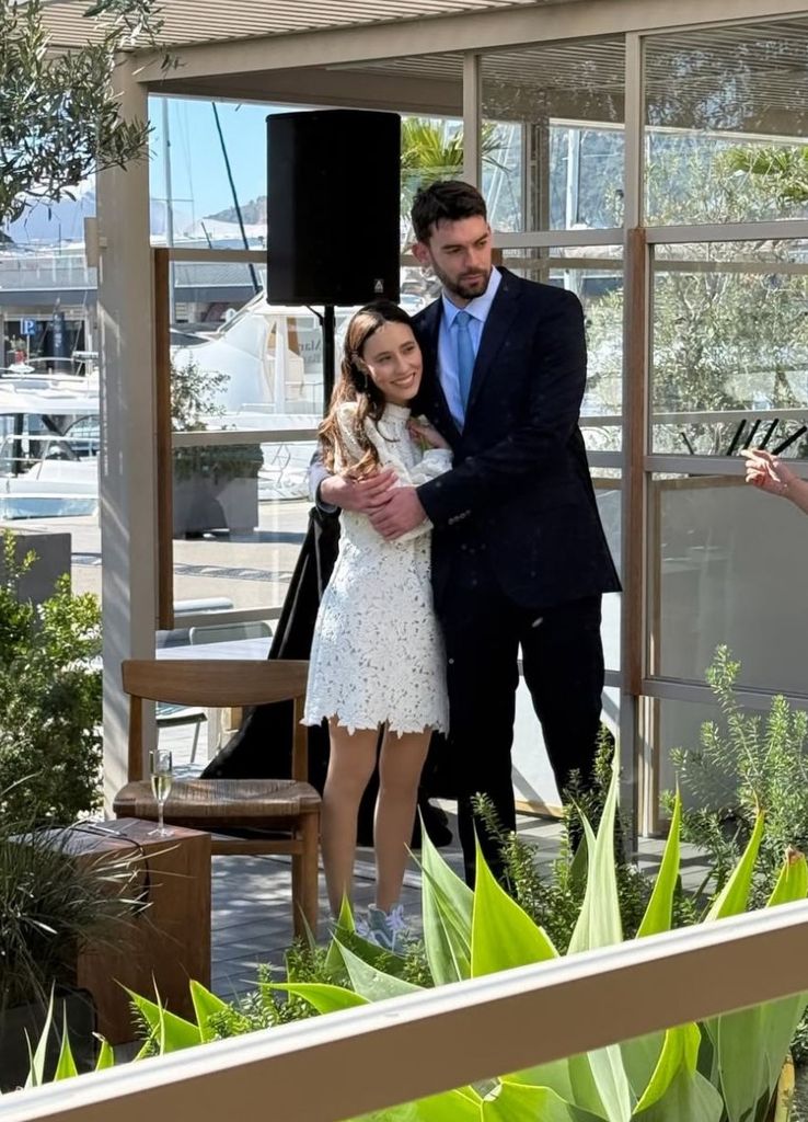 La bonita imagen del enlace de Adriá y Maira