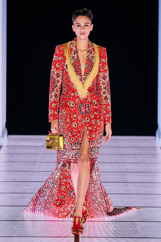 moschino f22 018018220303