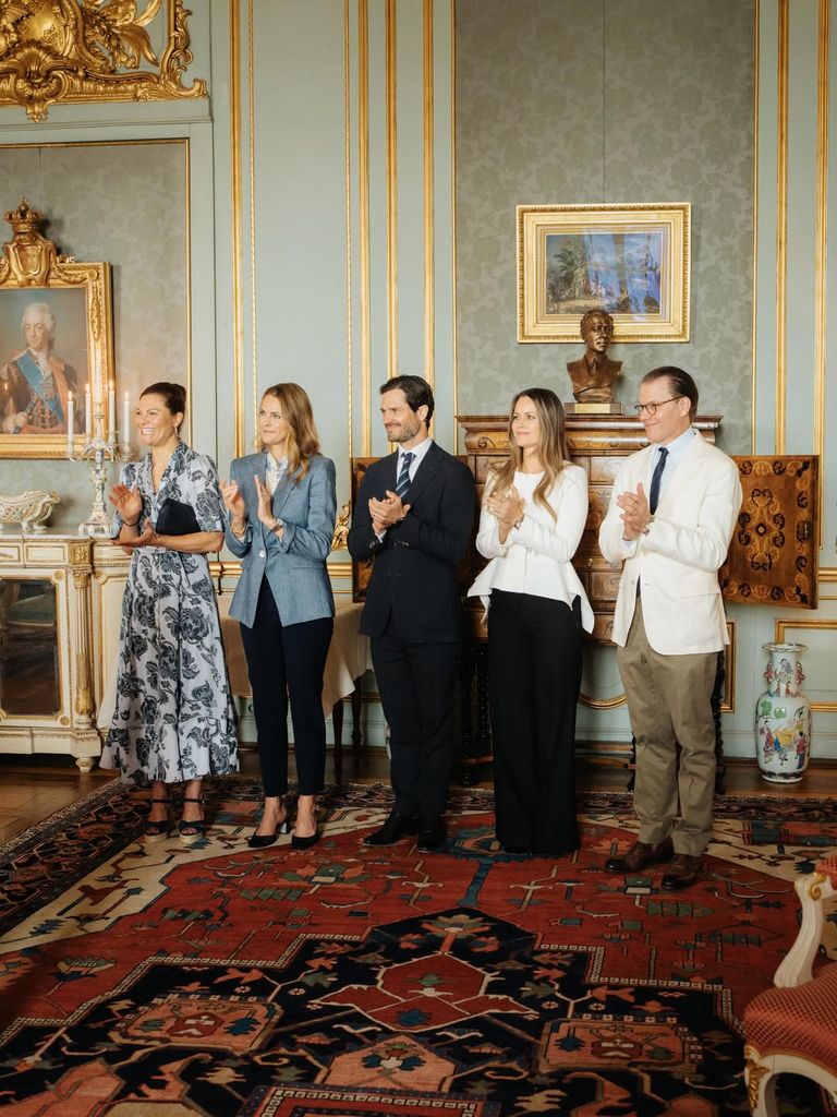 La Familia Real sueca en la ceremonia de entrega de la Medalla a la reina Silvia
