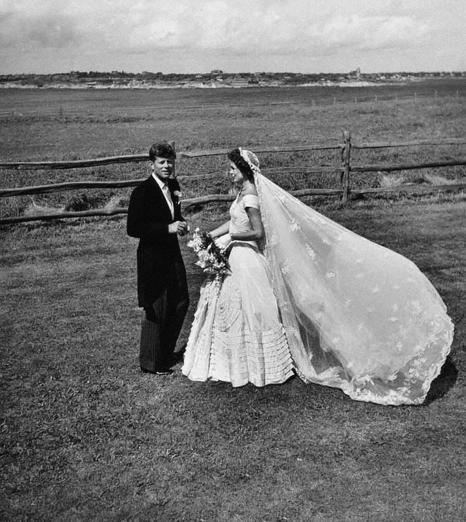 El vestido de novia de Jackie Kennedy diseñado por Ann Lowe para su boda