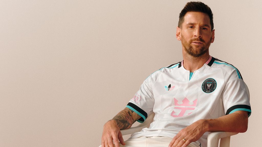 Messi lució la nueva camiseta durante su regreso a la cancha con el Inter Miami