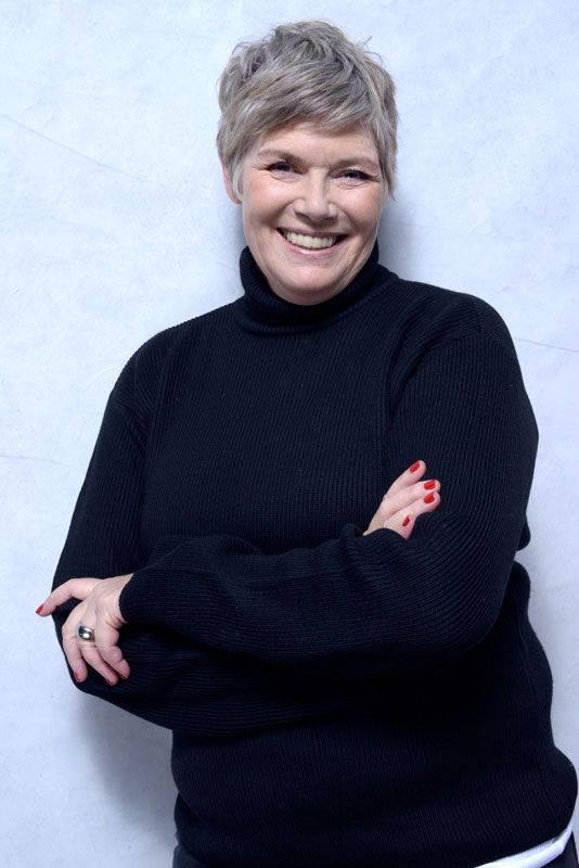 KellyMcGillis-Getty003