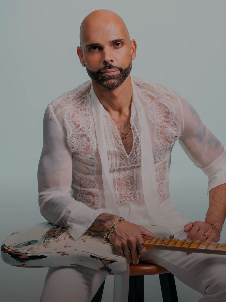 Gus Ormo, cantante, compositor y pianista venezolano, fue encontrado sin vida el pasado 16 de octubre en la piscina de su vivienda de Florida
