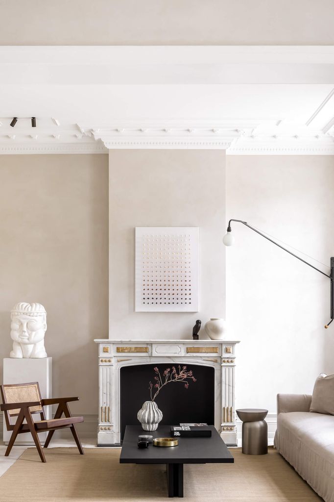 Salón con chimenea