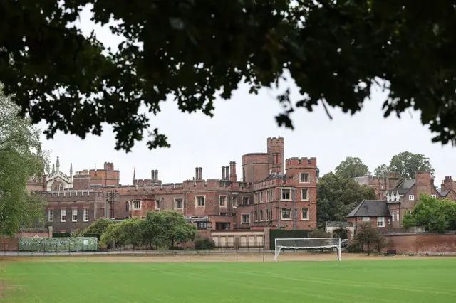 Vista general del "Eton College"antes de la llegada de Jorge de Gales