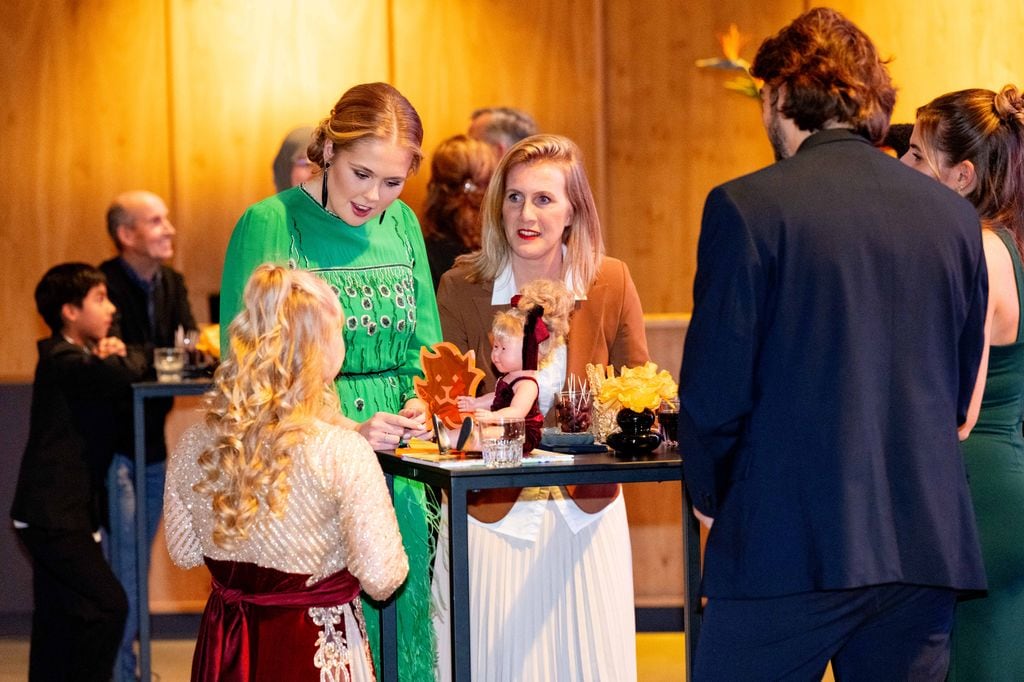Los reyes Guillermo y Máxima con la princesa Amalia en el 750 aniversario de Ámsterdam