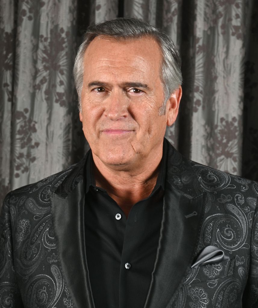 Bruce Campbell 