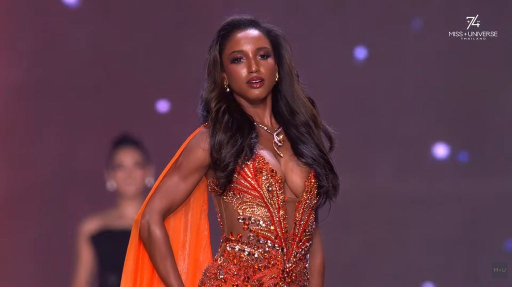 El aparatoso accidente de Miss Universe Jamaica que terminó con su salida en camilla