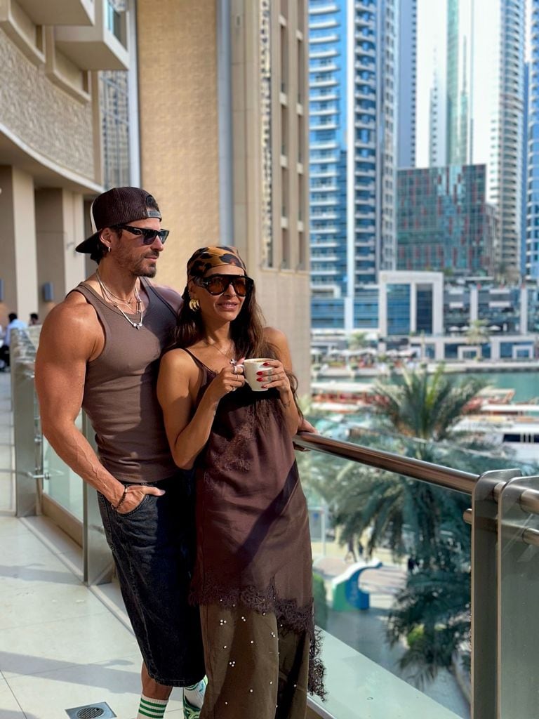 Galilea Montijo y su novio, Isaac Moreno, en Dubái