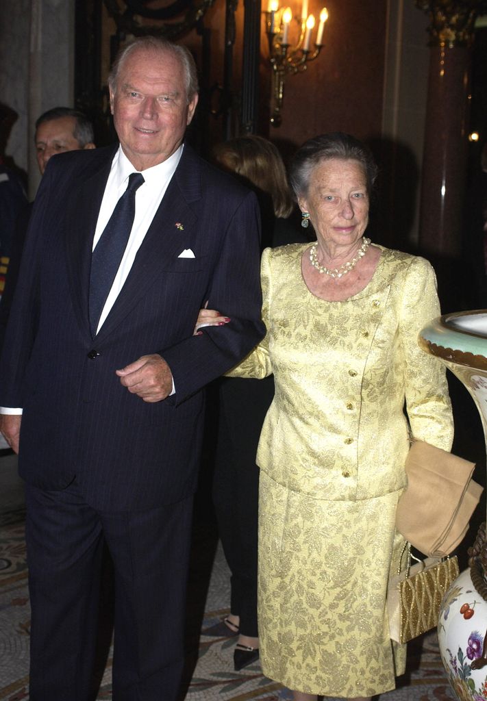 La princesa Ragnhild y su marido durante una cena en la residencia del gobernador de Río de Janeiro durante una visita de Estado de los reyes Harald y Sonia a Brasil en el año 2003