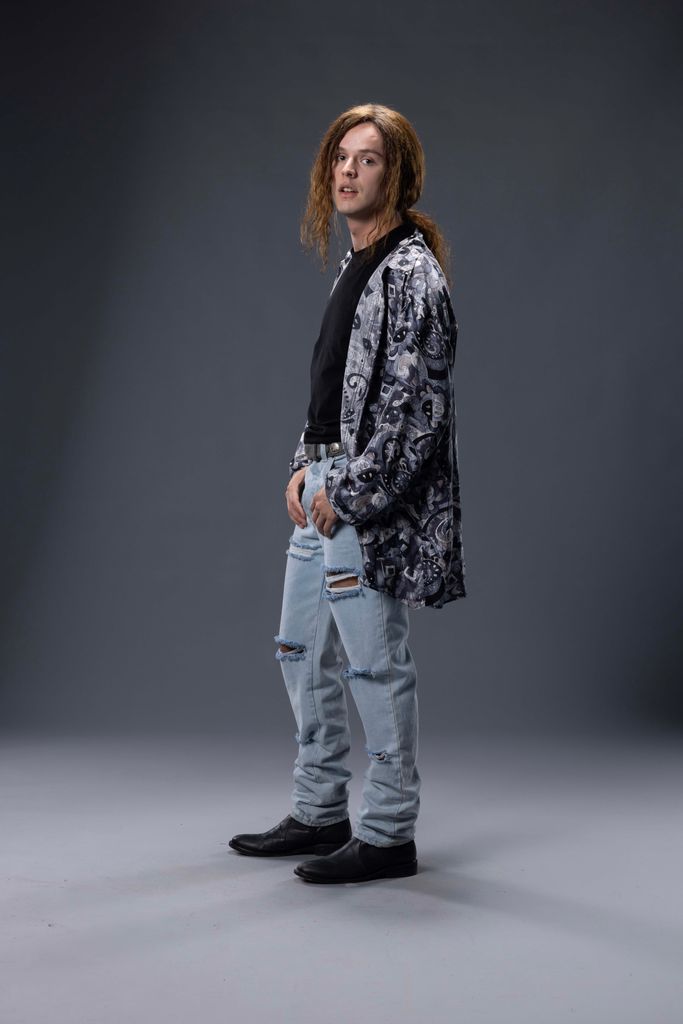 Luis de la Rosas como Erik Rubín
