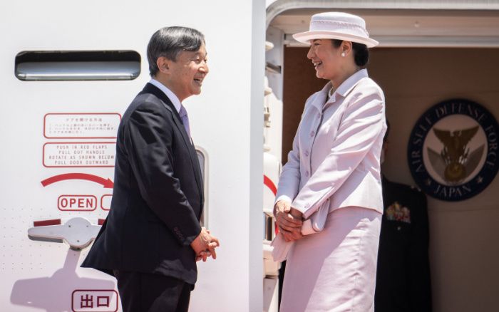 Los emperadores de Japón en Indonesia
