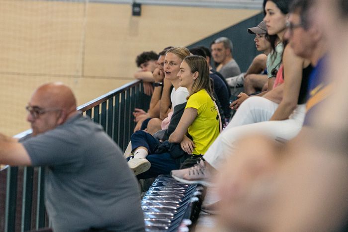 La felicidad de Pablo Urdangarin al ver a su novia en las gradas durante su último partido