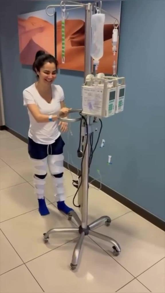 Martha Higareda se mostró de buen humor durante su recuperación.