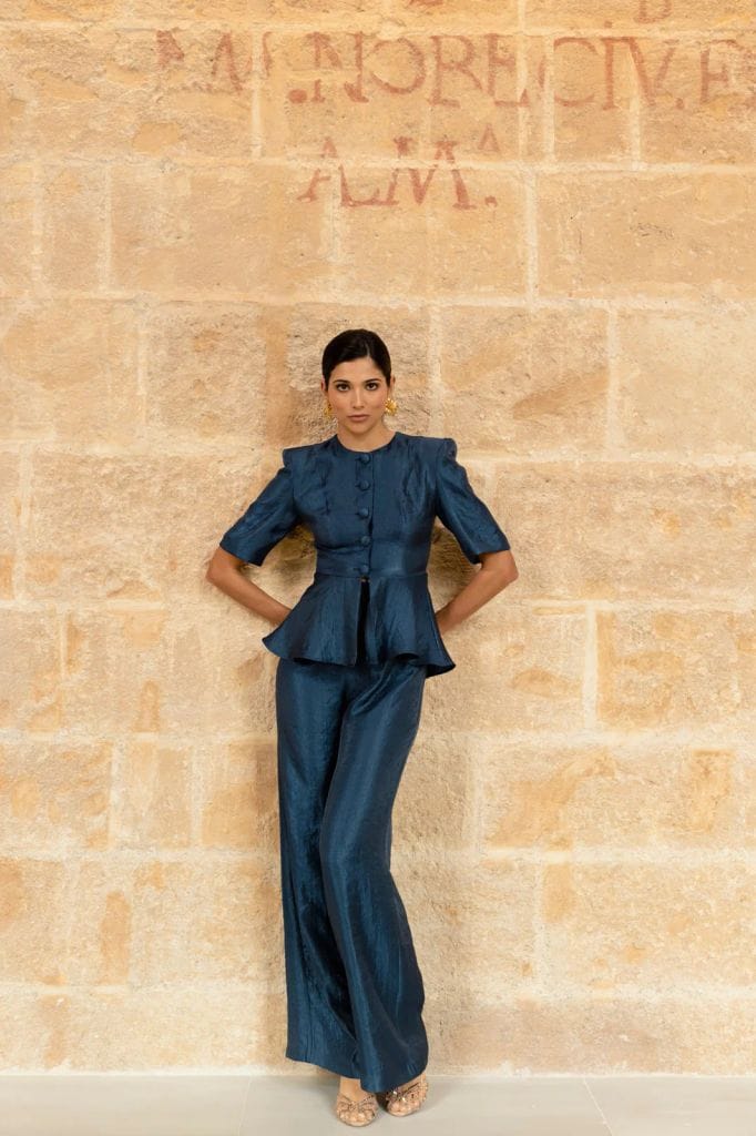 Firmas de vestidos de invitada de Andalucía Loreto Martínez Studio