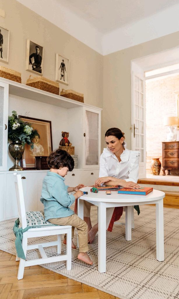 Alejandra de Rojas cuarto Pepe HOLA Niños