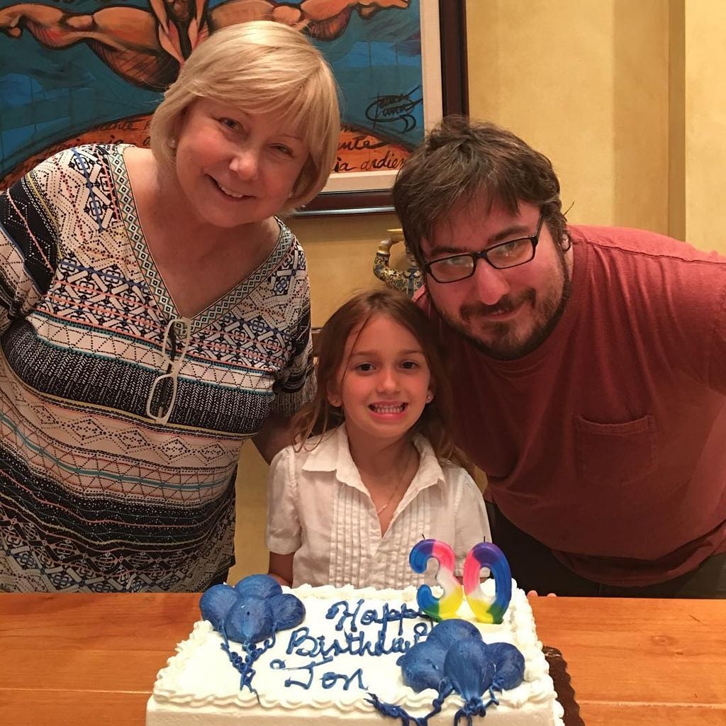 Cristina Saralegui con su hijo Jon y su nieta Cristina, fotografiados en 2016.