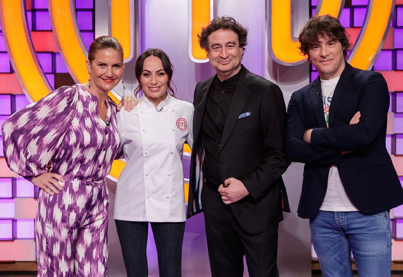 Jueces de MasterChef con María Escoté