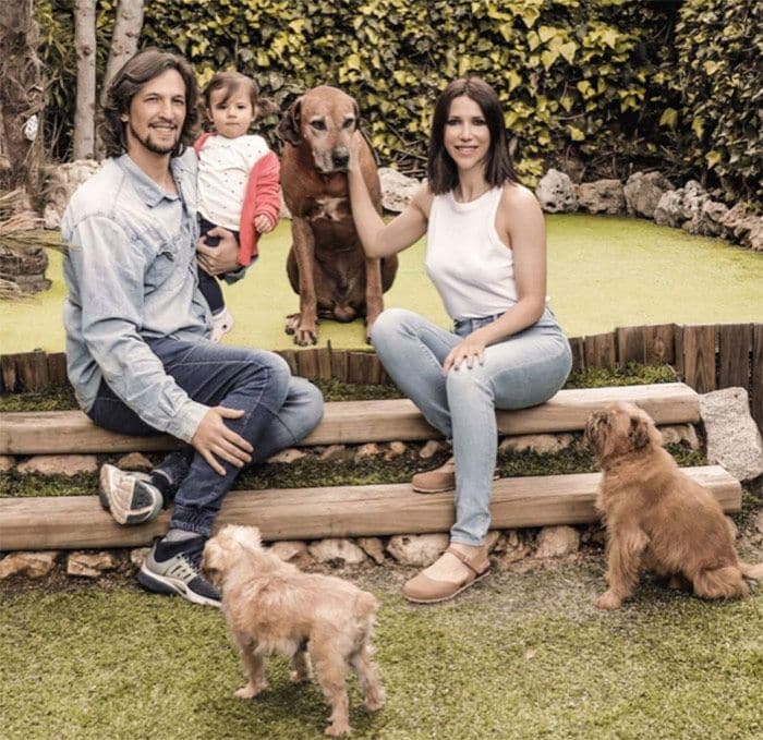 Nika y su familia