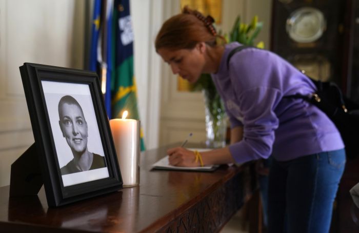Libro de firmas por la muerte de Sinéad O'Connor