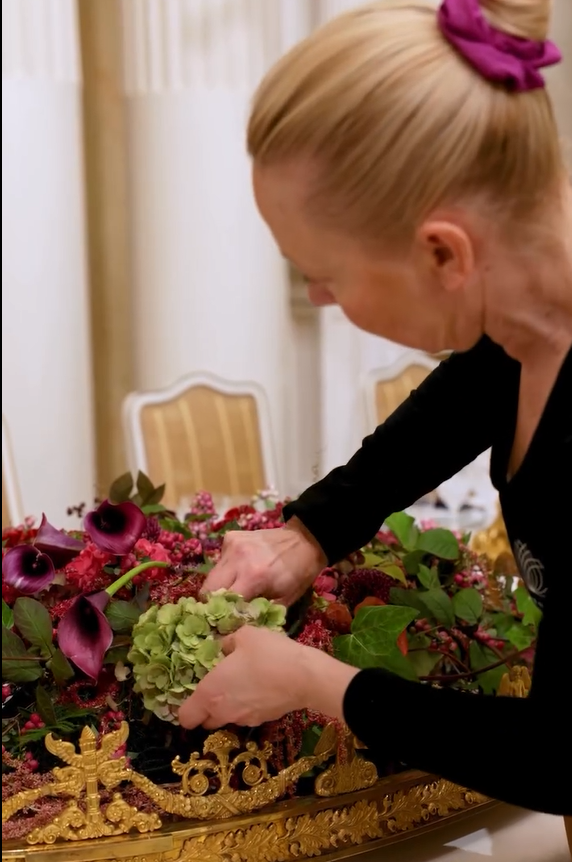 Arreglo floral en el Palacio Presidencial de Helsinki ante la visita de Estado de los reyes Felipe y Letizia