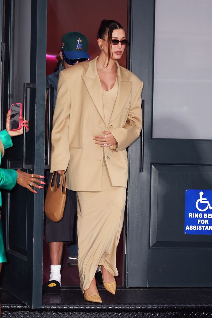 Hailey Bieber