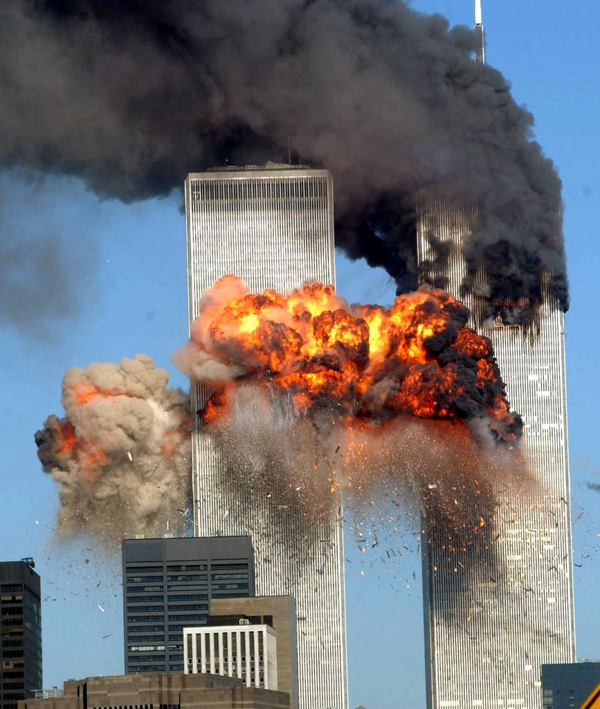 El 11 de septiembre de 2001, Estados Unidos sufrió el mayor ataque terrorista de su historia, con cuatro aviones comerciales secuestrados y cerca de 3.000 víctimas mortales