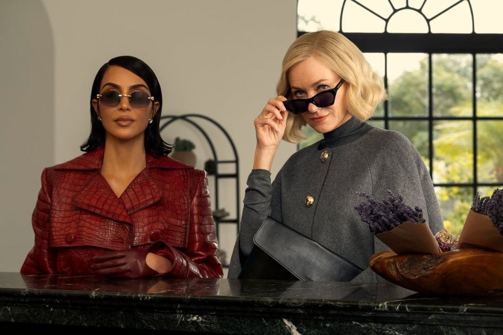 Kim Kardashian y Naomi Watts en 'Todas las de la ley'