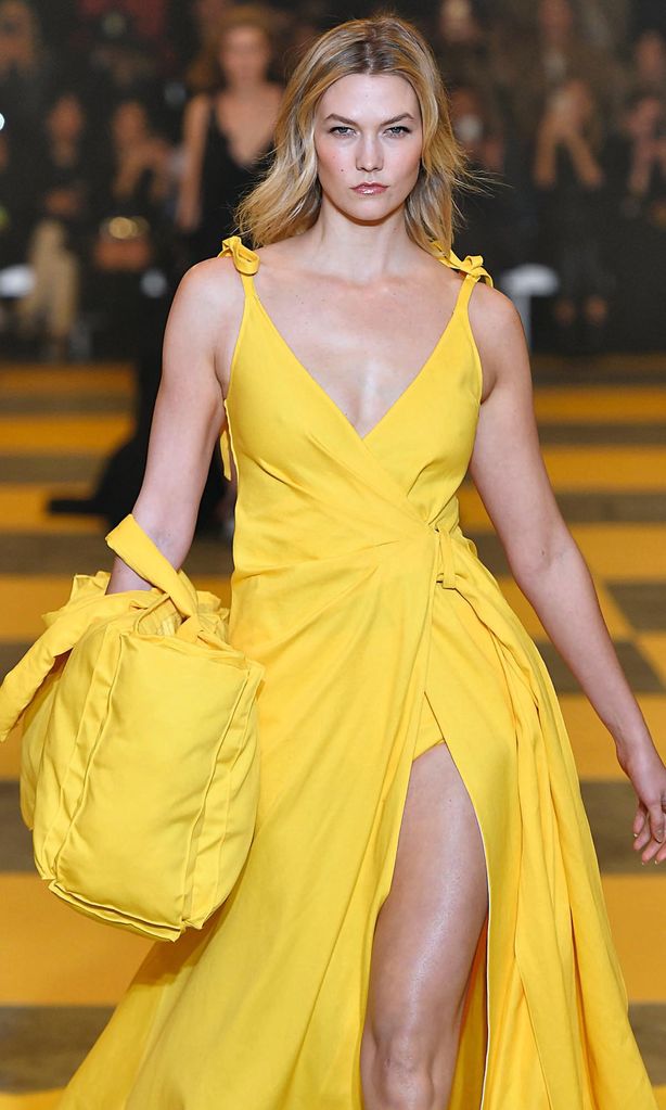 Hola Fashion 114 Karlie Kloss