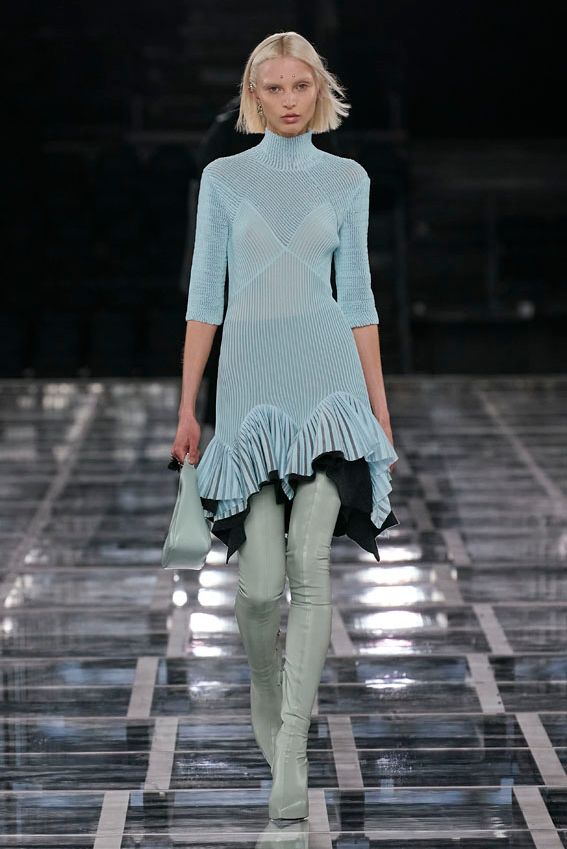 givenchy f22 018018220308