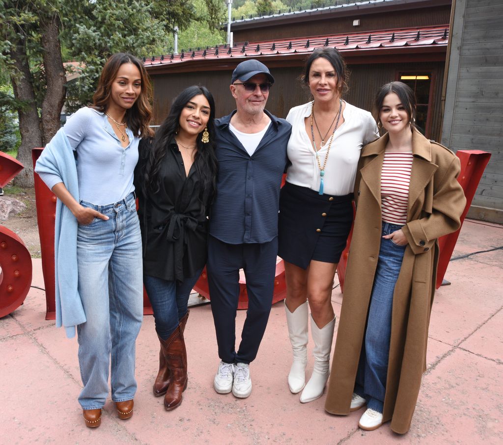 Zoe Saldana, Adriana Paz, Jacques Audiard, Karla Sofia Gascon y Selena Gomez asisten a una proyección de «Emilia Pérez» en el Festival de Cine de Telluride el 01 de septiembre de 2024 en Telluride, Colorado.