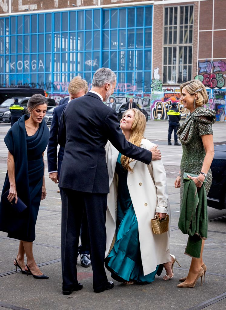 El rey Felipe, la reina Letizia, la princesa Amalia, Guillermo de Holanda y Máxima de Holanda