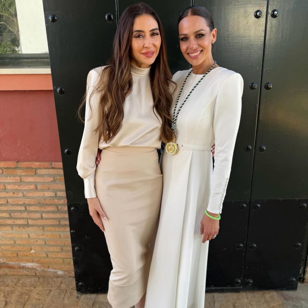 Eva González con Rocío Martín Berrocal