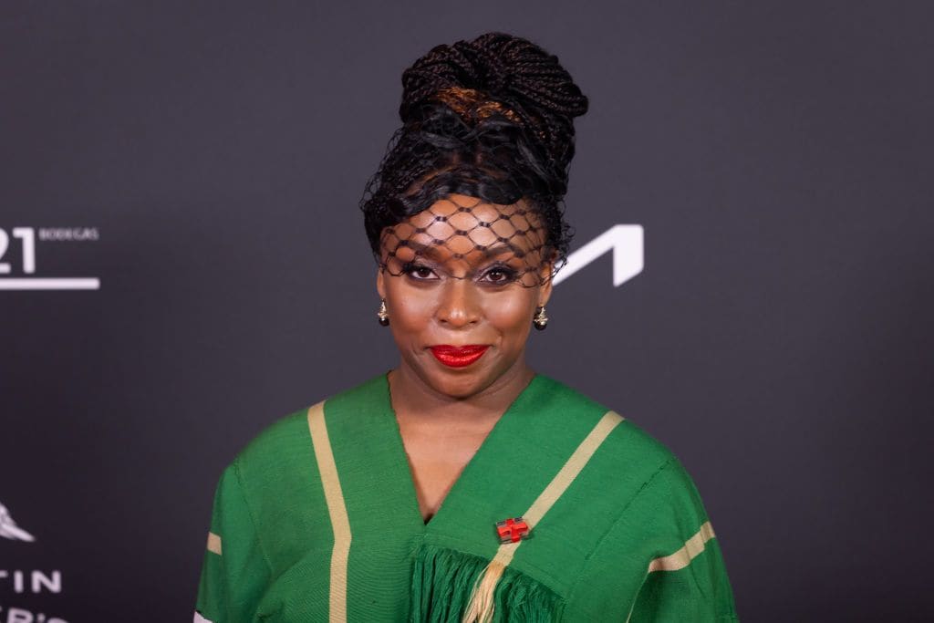 Chimamanda Ngozi Adichie durante su visita a España en 2024