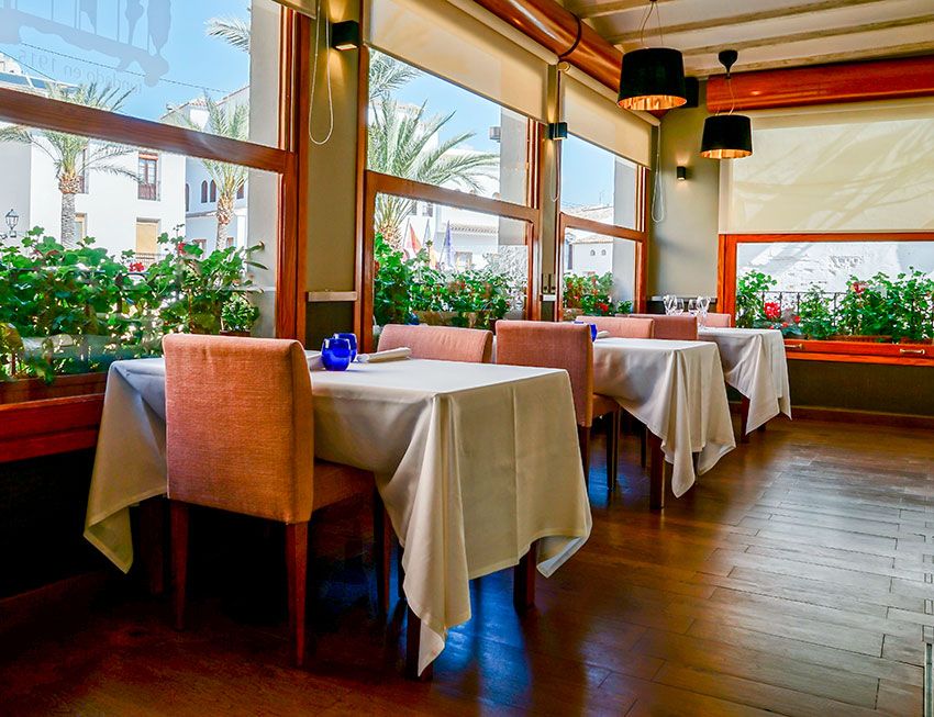 Sala del restaurante El Xato.